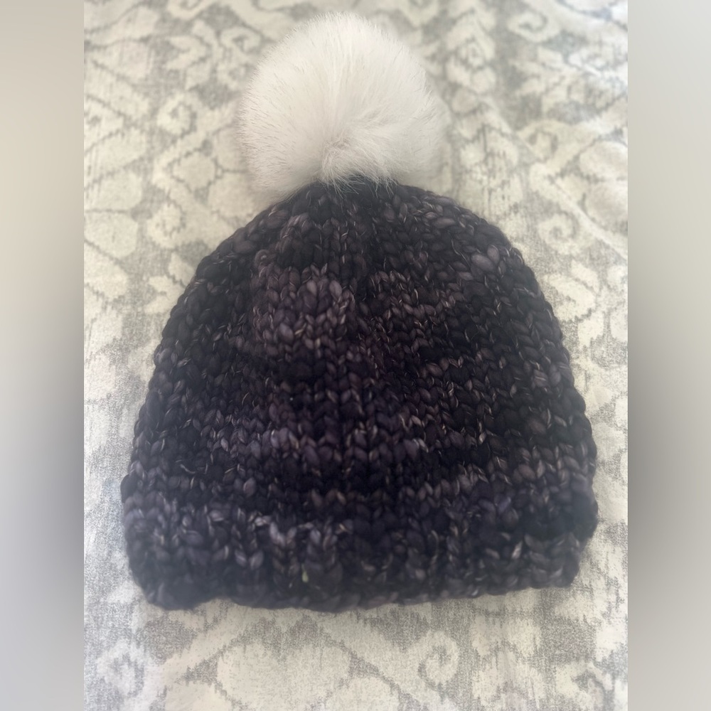 Wool Hat - Picture 2 of 2